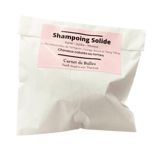 Shampoing solide à la poudre d'hibiscus